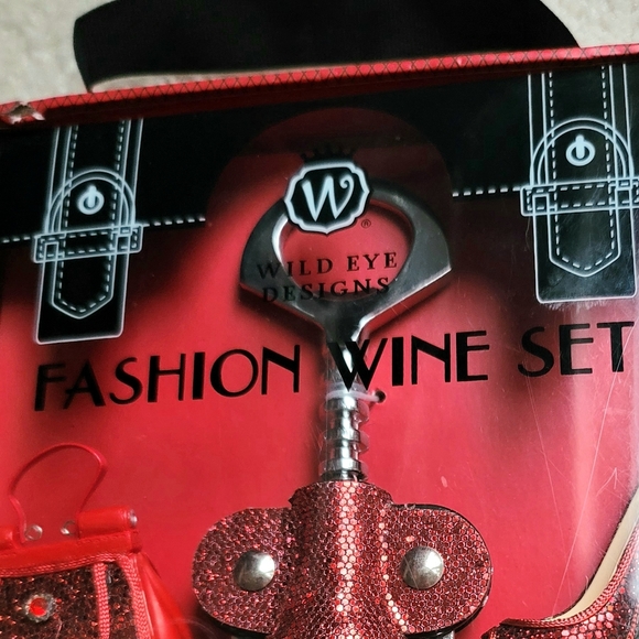 Wild Eye Designs Fashion Wine Set Crimson Red - Picture 5 of 10